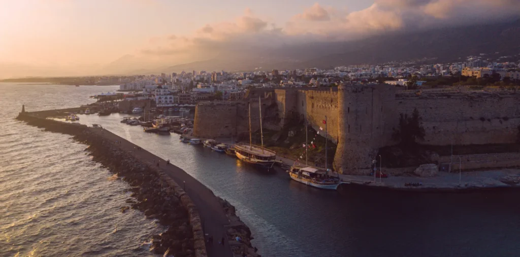 Immobilien Nordzypern kaufen – diskrete Investition und Vermögensschutz außerhalb der EU