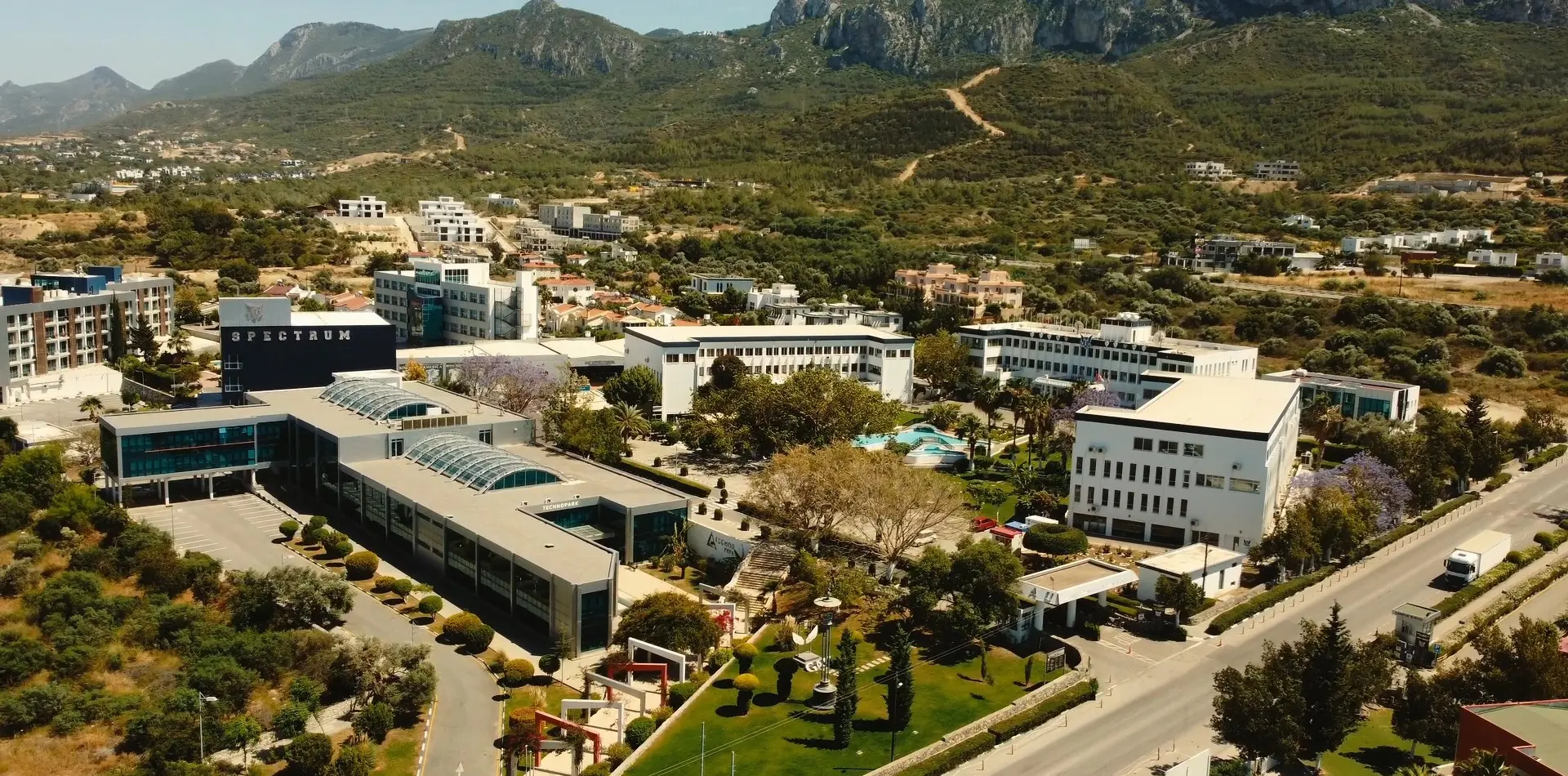 Universitäten Nordzypern Girne American University GAUn